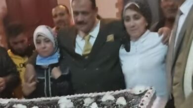 صورة تورتة ضخمة ..  بالصور كواليس احتفال عائلة النائب علي الدين النجار بفوزه في فيلته بأكياد