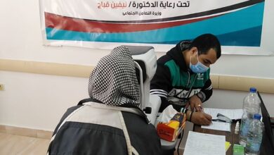 صورة صناع الخير تصل بخدماتها الانسانية إلي واحة سيوة