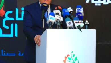 صورة صناع الخير وحياة كريمة والمصرف المتحد.. يطلقون قافلة موسعة لتقديم الخدمات الطبية والمساعدات الإنسانية الأهالي حلايب والشلاتين