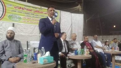 صورة بالصور… النائب خالد مصطفى يكرم أوائل الشهادتين الابتدائيه والإعدادية بالمرج