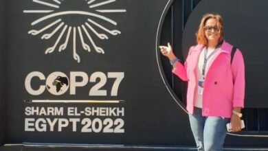 صورة عضو المكتب التنفيذي بمجلس الشباب المصري خلال مشاركتها بـCOP27 : مصر أجبرت العالم أن يثنى علي أدائها في تنظيم الفاعليات الدولية