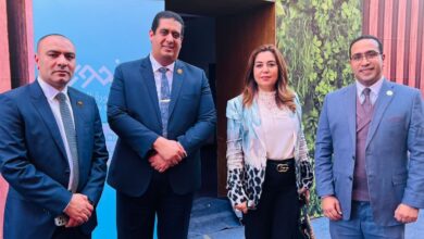صورة علي هامش إفتتاح الرئيس السيسي المنصورة الجديدة النائبان وليد التمامي ومحمد ابوحجازي يلتقون الدكتورة منال عوض ومنسق حياة كريمه بدمياط محمدالبدري