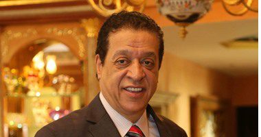 صورة محمد المسعود … وزير السعادة ونائب الغلابة بالقاهرة