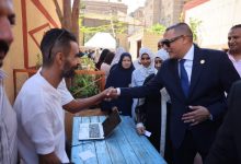 صورة مشهد انتخابى لافت .. حسام لبن يدلي بصوته في انتخابات مجلس الشيوخ 2025بمصر الجديدة