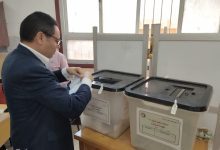 صورة النائب هشام الحصرى يدلي بصوته في انتخابات الشيوخ.. ويؤكد: مشاركة المواطنين ضرورة وطنية
