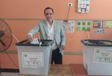 صورة عبد الله المغازى يدلي بصوته في انتخابات مجلس الشيوخ..ويؤكد: المشاركة مسئولية وطنية