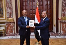 صورة النائب حسام سعيد يتسلم كارنيه عضوية مجلس الشيوخ ويؤكد: خدمة الوطن أمانة