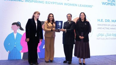 صورة النائب وليد التمامي يهنيء وزيرة التنمية المحلية الدكتورة منال عوض علي التكريم المستحق من هيئة الأمم المتحده كقيادة ملهمة