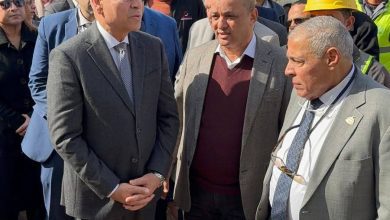 صورة بحضور محافظ القاهرة..مجهود مكثف من النائب عمر وطنى وأمين مسعود حول مد خدمة الصرف الصحى بمربع حوض العجوز بالزاوية الحمراء